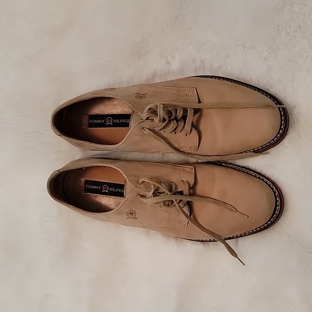 Men's Tommy Hilfiger Suede Oxford Shoes